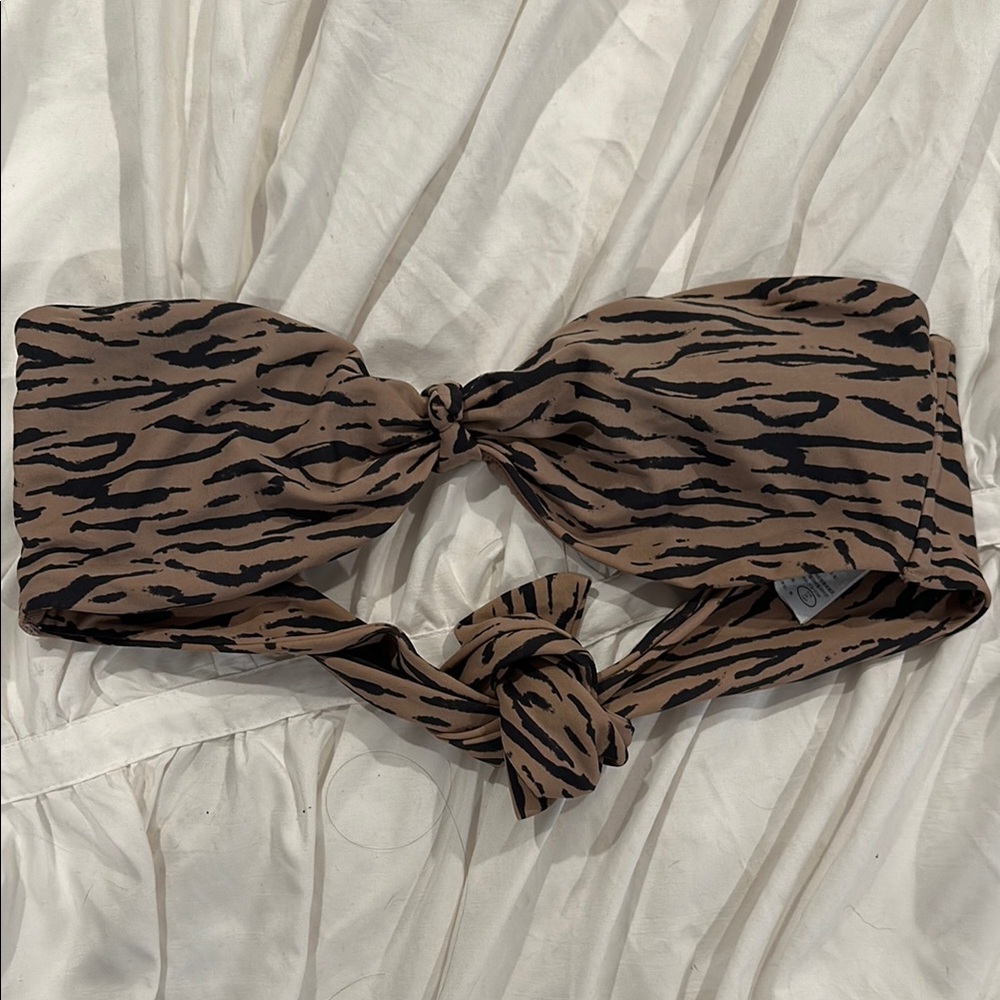 Abercrombie & Fitch Animal Print Swim Top